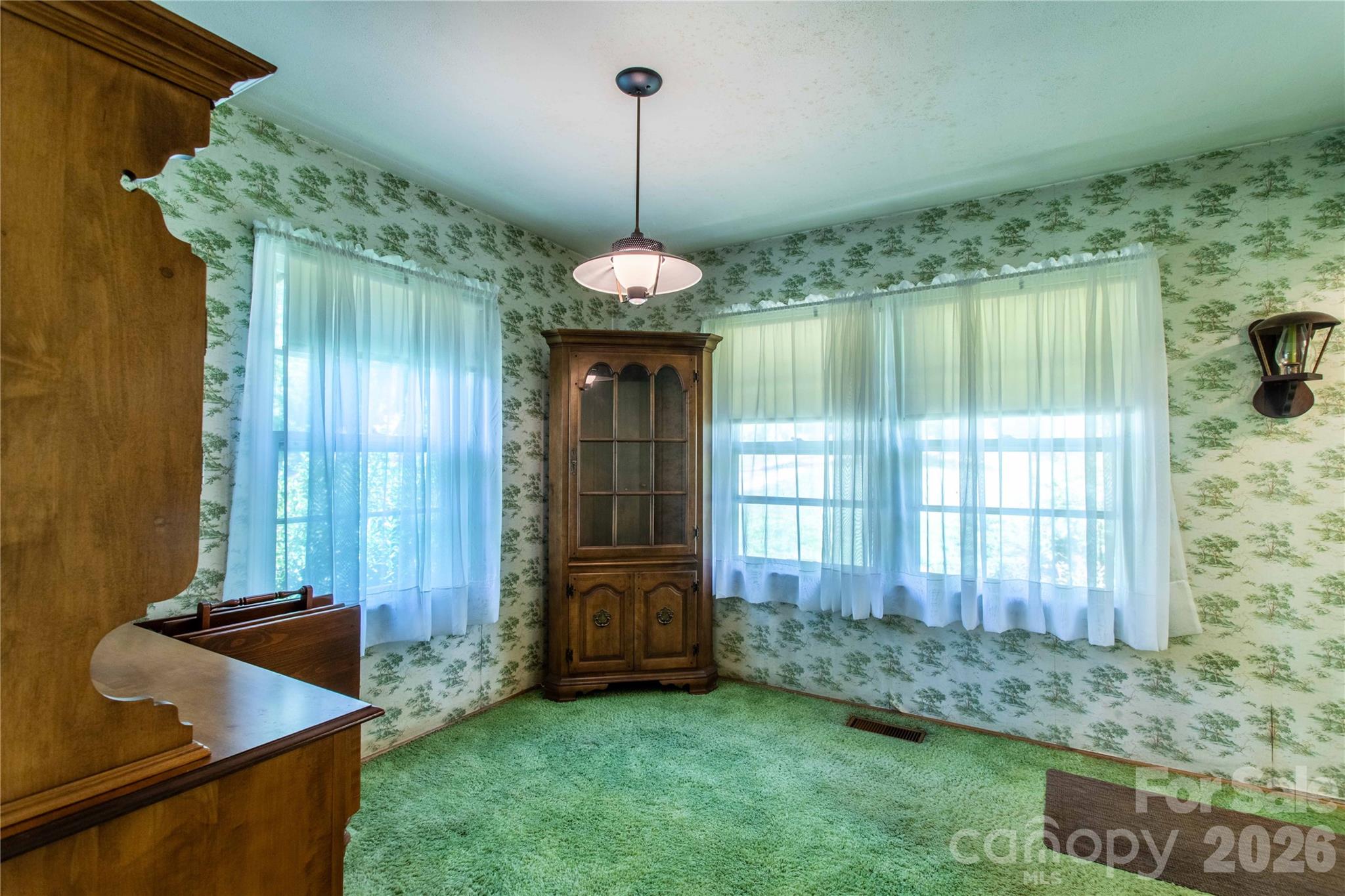 3004 Kanuga Road Hendersonville, NC 28739 - Photo 8 of 44