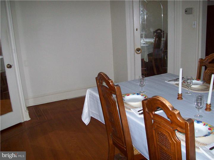 278 Copley Road Upper Darby, PA 19082 - Photo 6 of 18 Dining Room