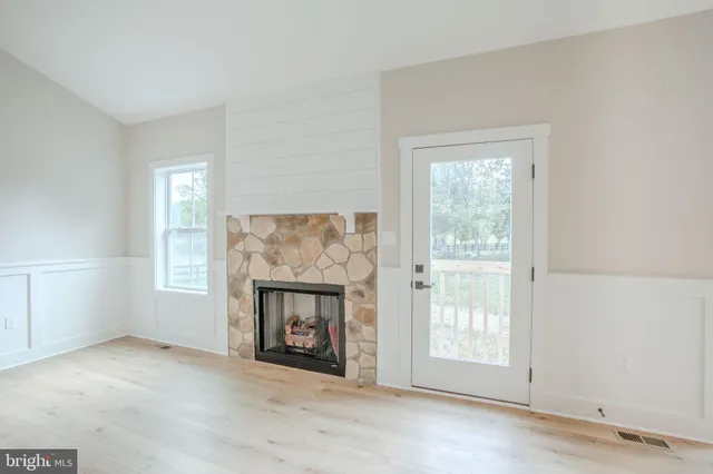 $799,999 | Jingle Bells Court, Shepherdstown, WV 25443