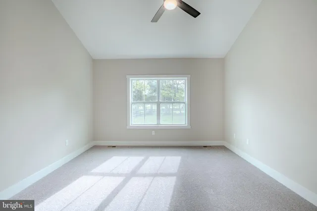 $799,999 | Jingle Bells Court, Shepherdstown, WV 25443