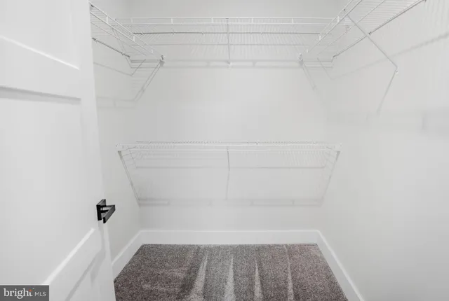 $799,999 | Jingle Bells Court, Shepherdstown, WV 25443