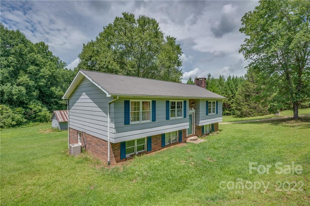 220 Homestead Lane Rutherfordton, NC 28139 - Photo 5 of 33