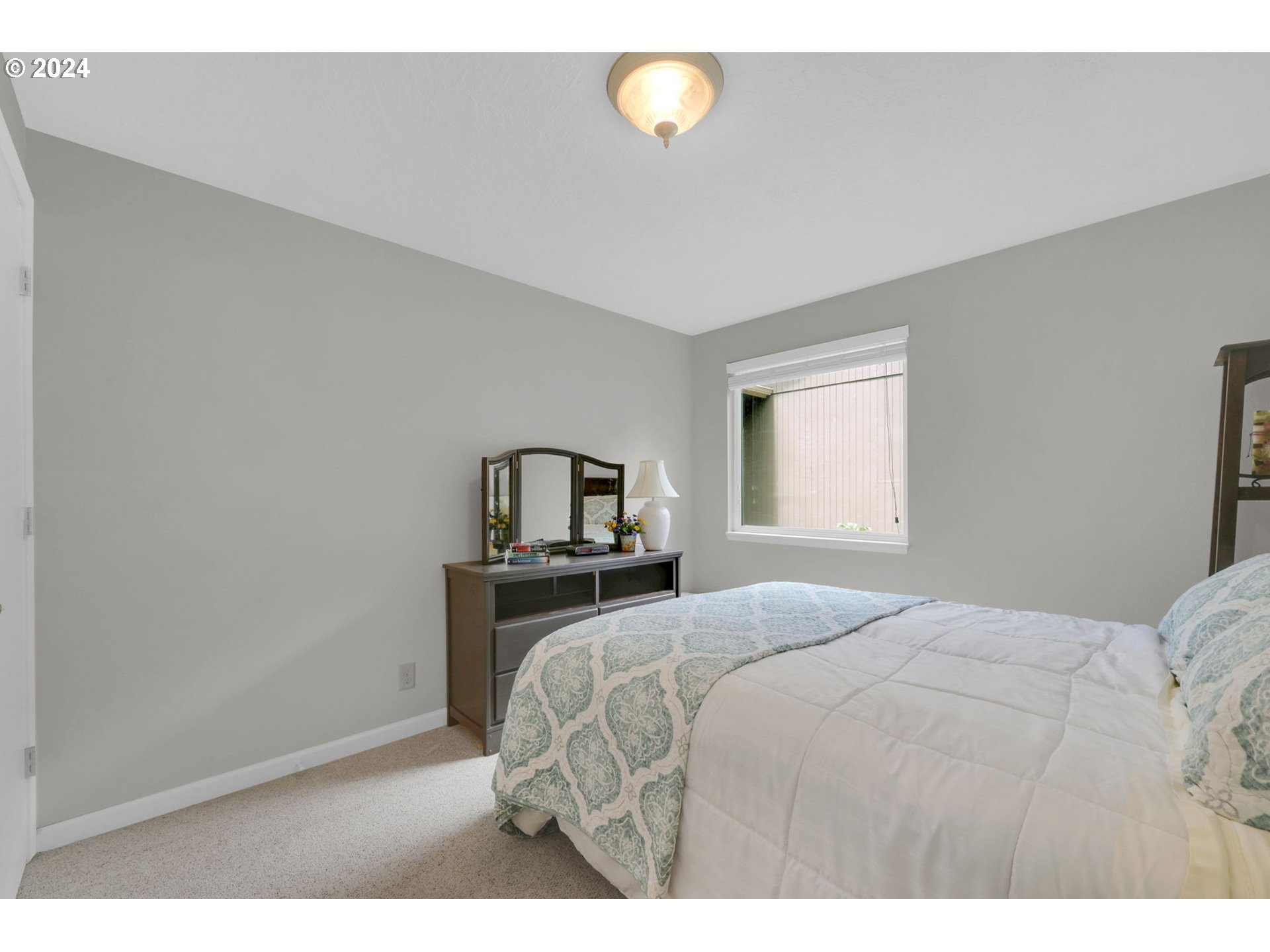 2270 Ridgeway Drive Eugene, OR 97401 - Photo 27 of 46 Gallery Image 27