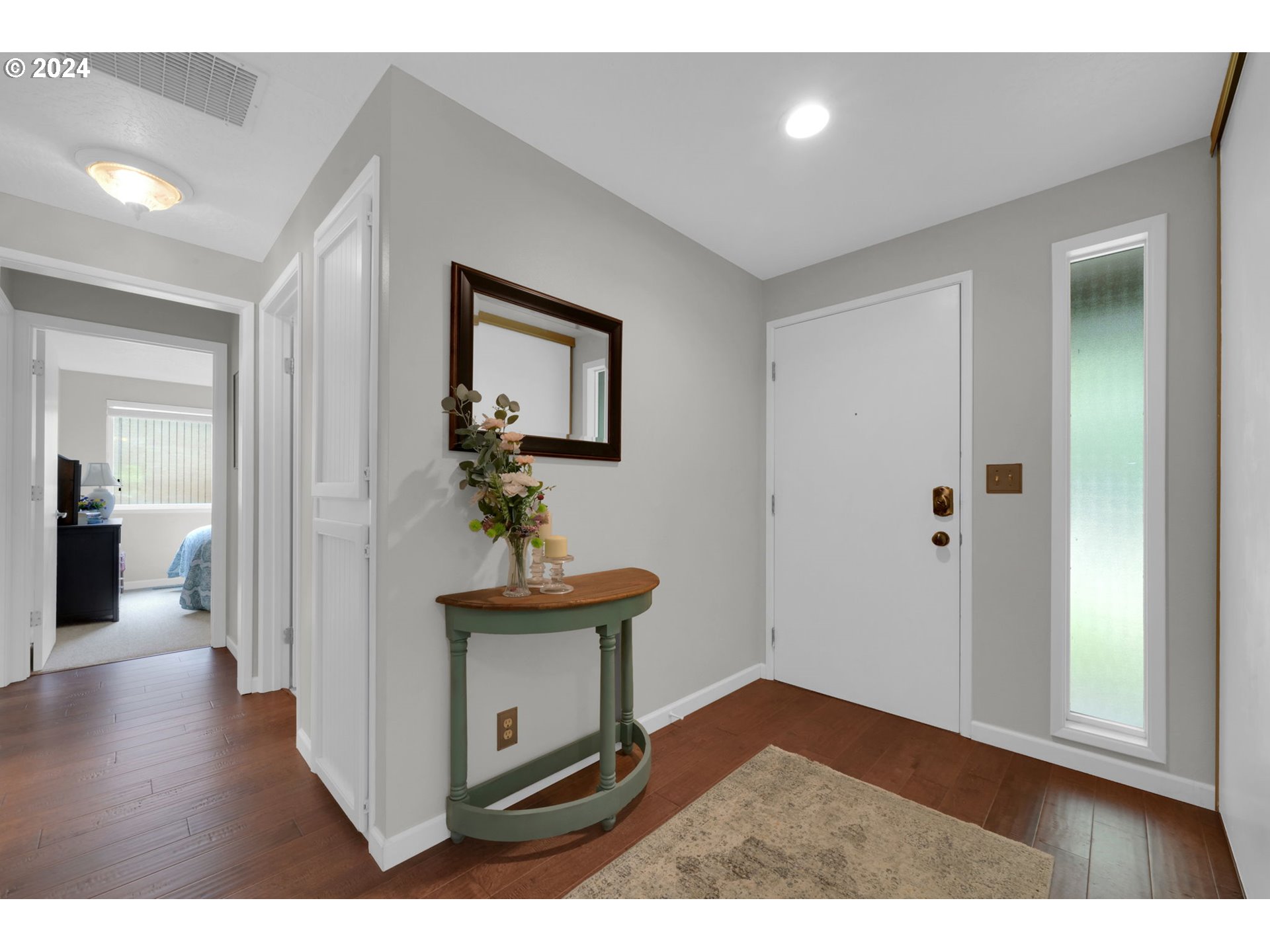 2270 Ridgeway Drive Eugene, OR 97401 - Photo 3 of 46 Gallery Image 3