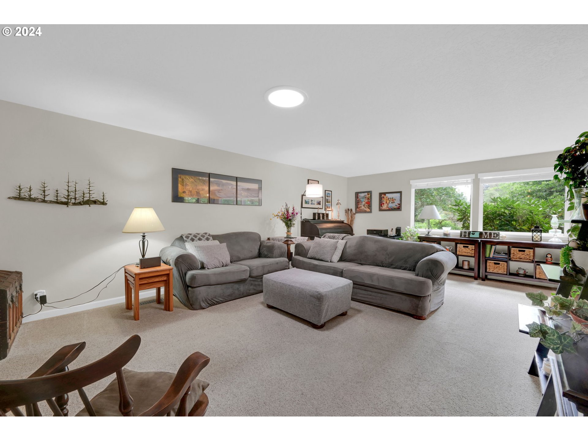 2270 Ridgeway Drive Eugene, OR 97401 - Photo 5 of 46 Gallery Image 5