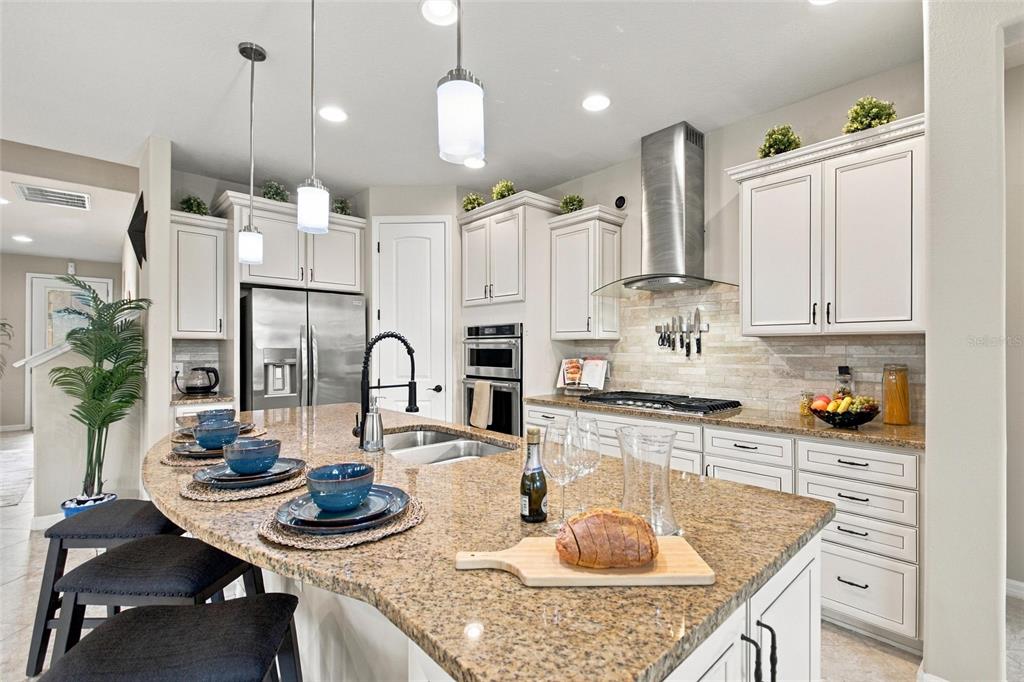492 Pontevedra Road Davenport, FL 33837 - Photo 10 of 88 Gallery Image 10