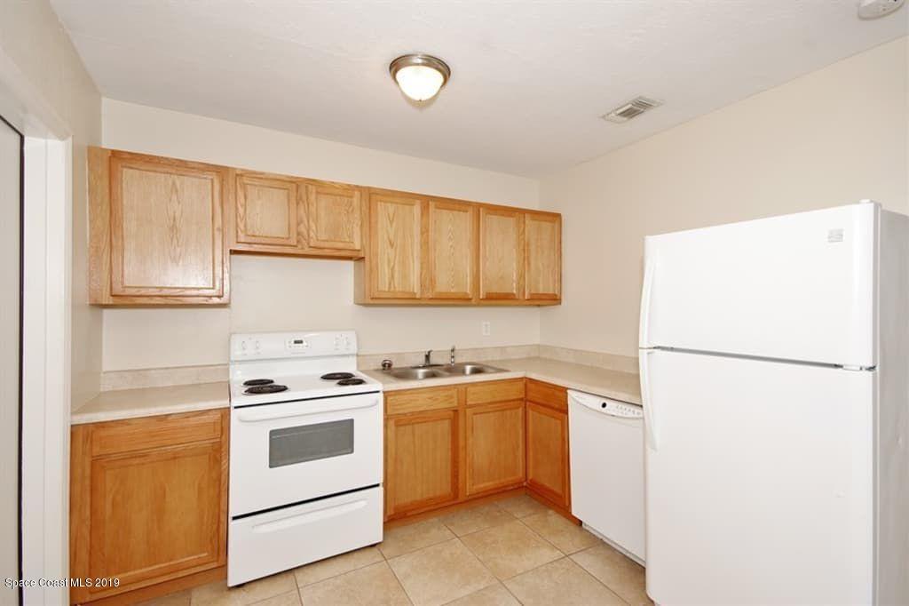 2154 Nottingham Road Melbourne, FL 32935 - Photo 2 of 15 ISmu578j7fodl60000000000