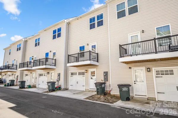 $295,000 | 1713 Aspire Street, Charlotte, NC 28262