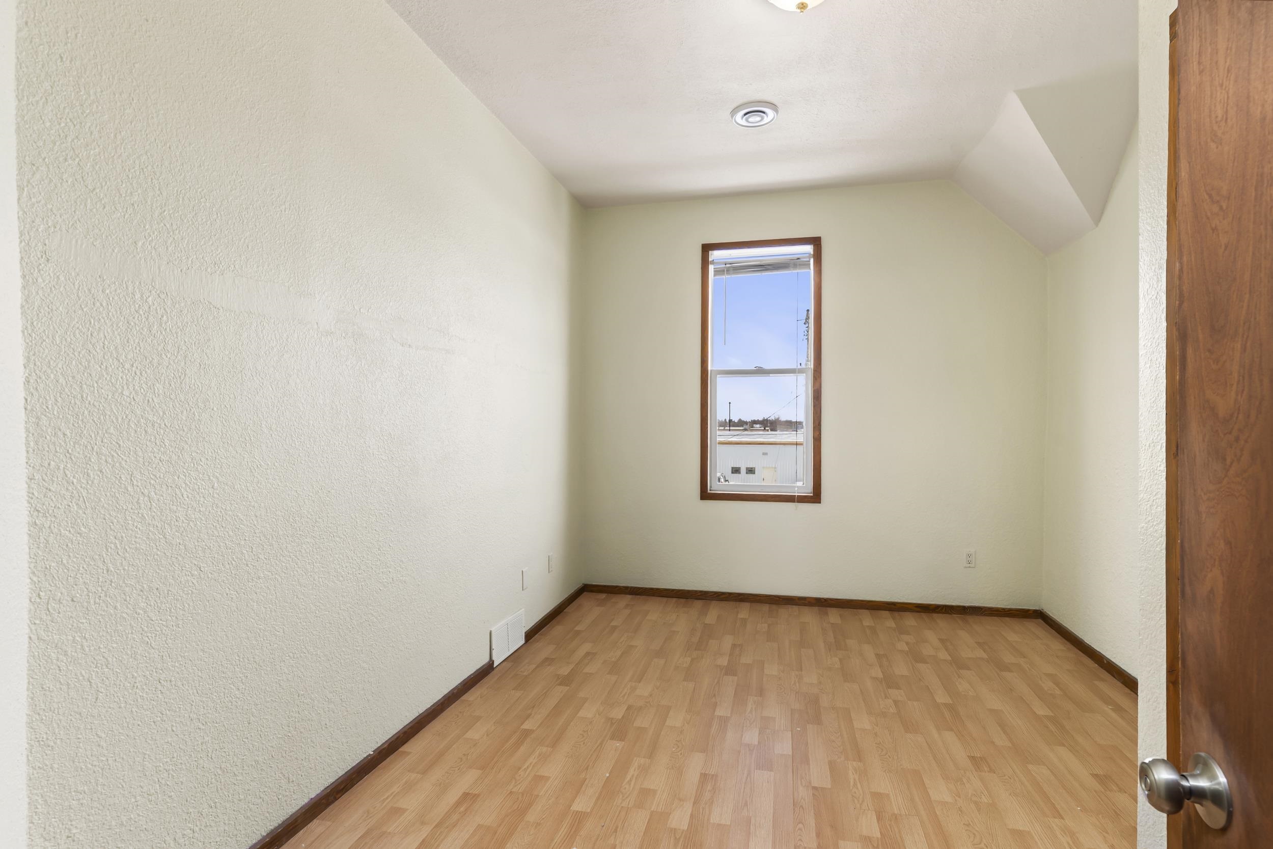 1508 East Wisconsin Avenue Appleton, WI 54911 - Photo 18 of 22