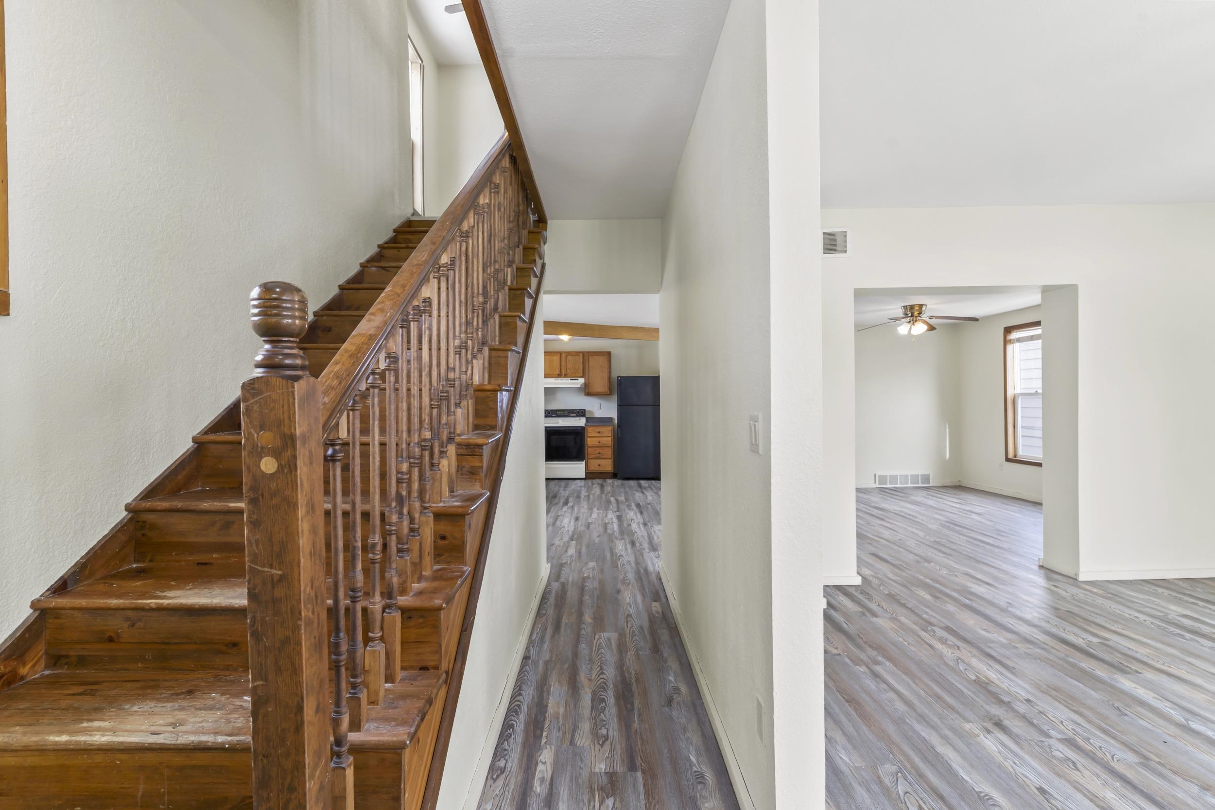 1508 East Wisconsin Avenue Appleton, WI 54911 - Photo 2 of 22