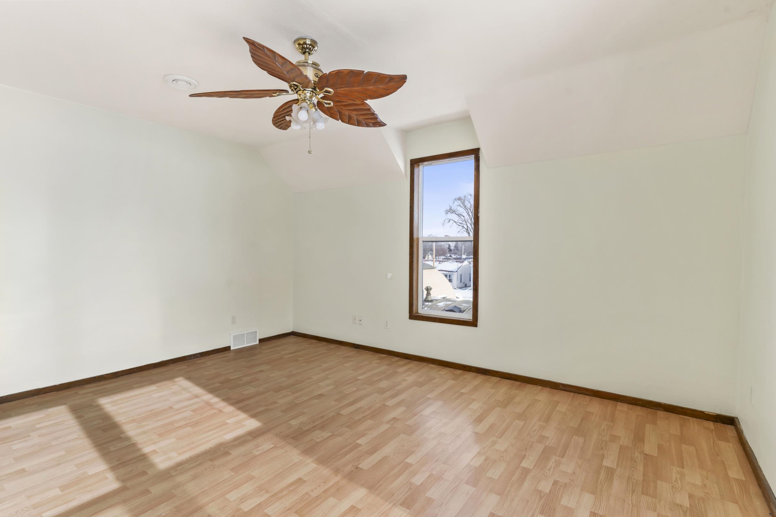 1508 East Wisconsin Avenue Appleton, WI 54911 - Photo 21 of 22