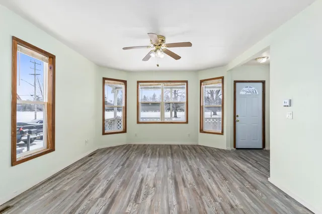 $169,000 | 1508 East Wisconsin Avenue, Appleton, WI 54911