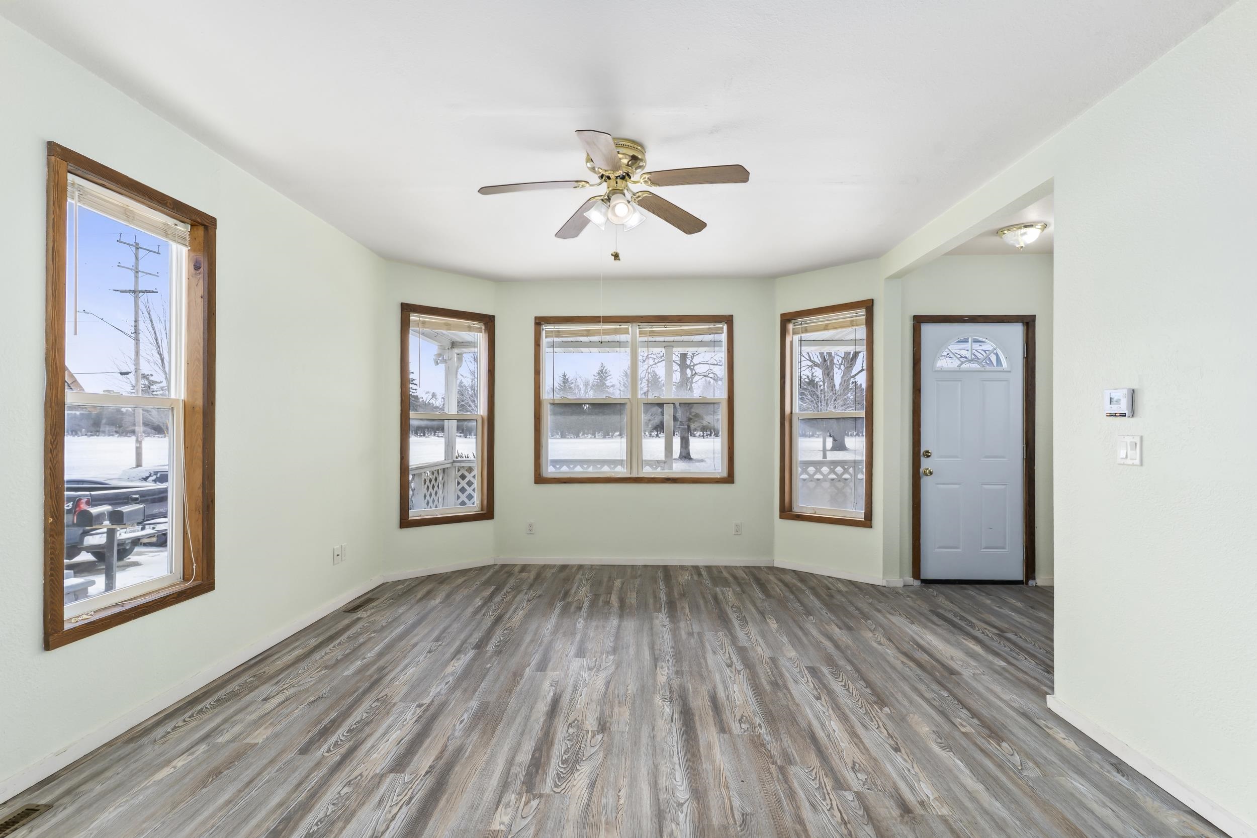 1508 East Wisconsin Avenue Appleton, WI 54911 - Photo 4 of 22