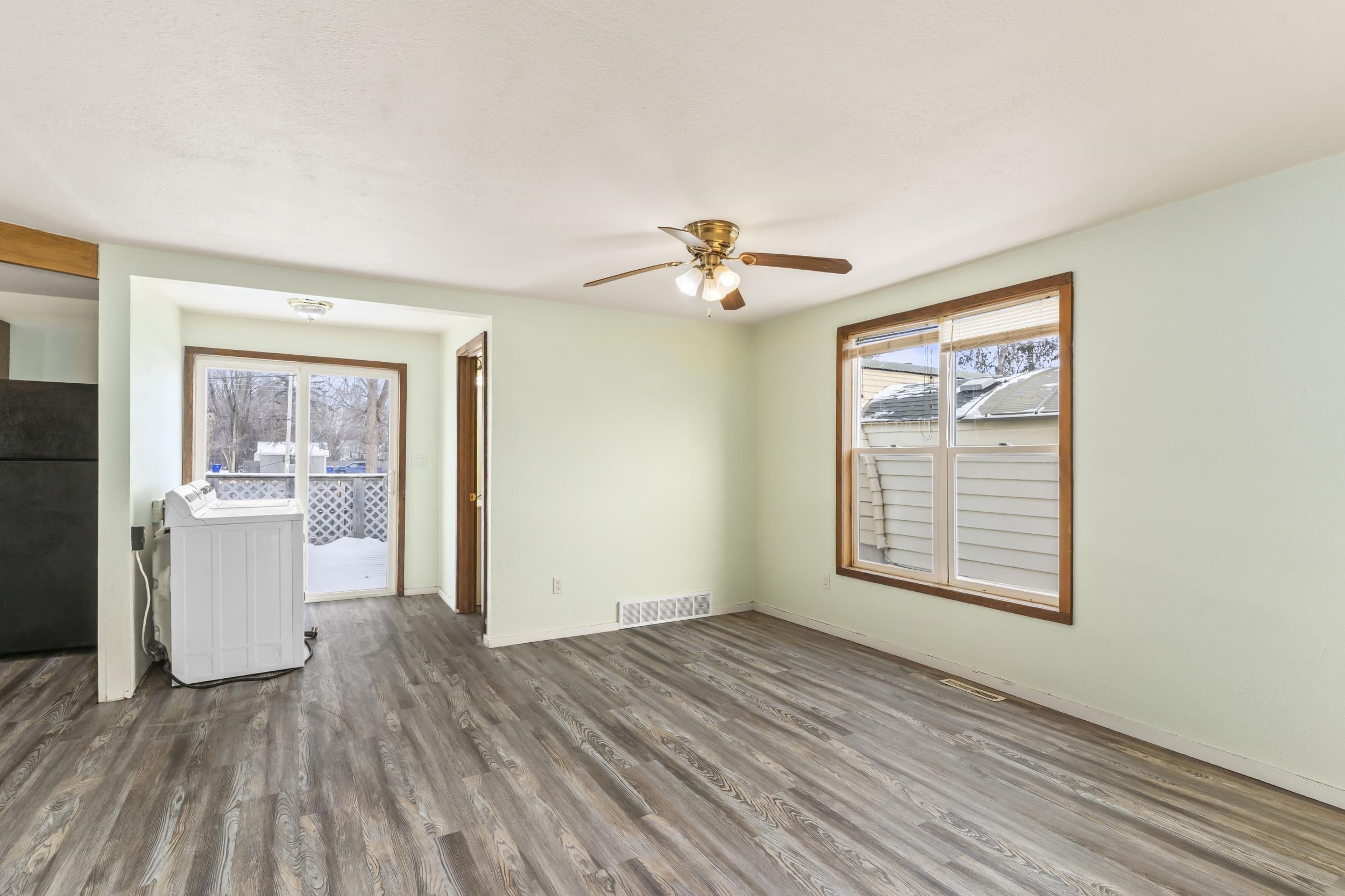 1508 East Wisconsin Avenue Appleton, WI 54911 - Photo 5 of 22