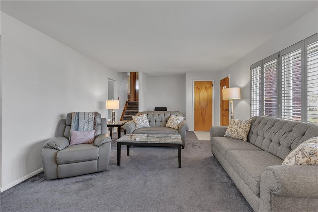 1606 Old Brodhead Road Monaca, PA 15061 - Photo 16 of 37