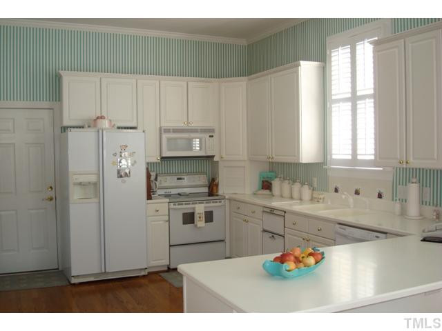 3357 Ridgecrest Court Raleigh, NC 27607 - Photo 5 of 25 Photo 5