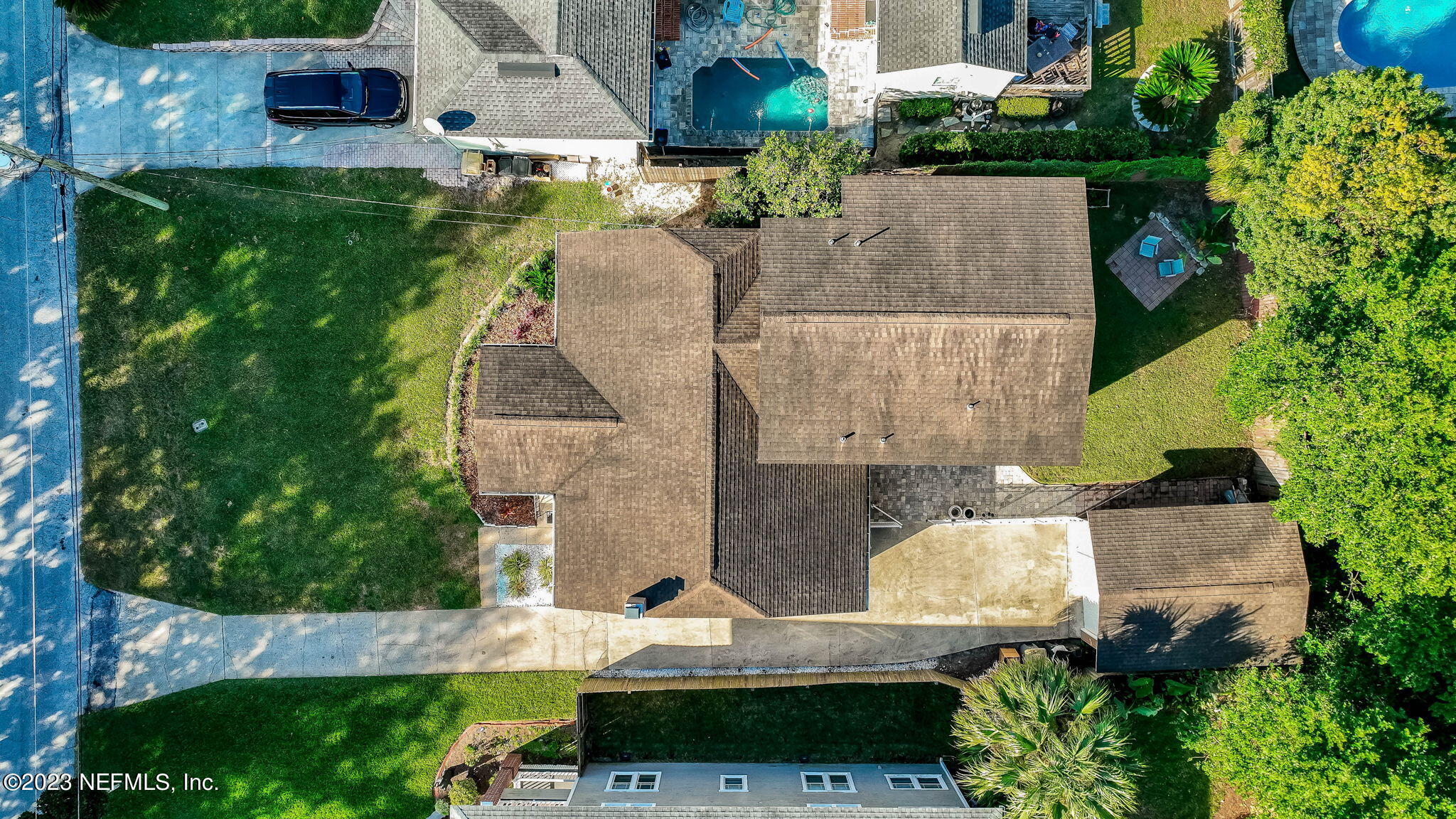 1515 Mayfair Road Jacksonville, FL 32207 - Photo 46 of 52 an aerial view of a house with a yard