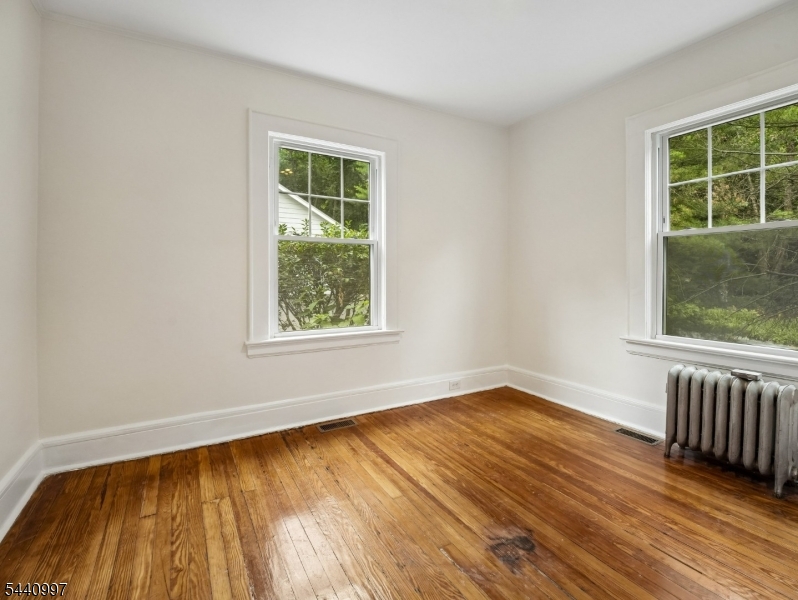 485 Valley Road, Unit 1 Montclair, NJ 07043 - Photo 11 of 27
