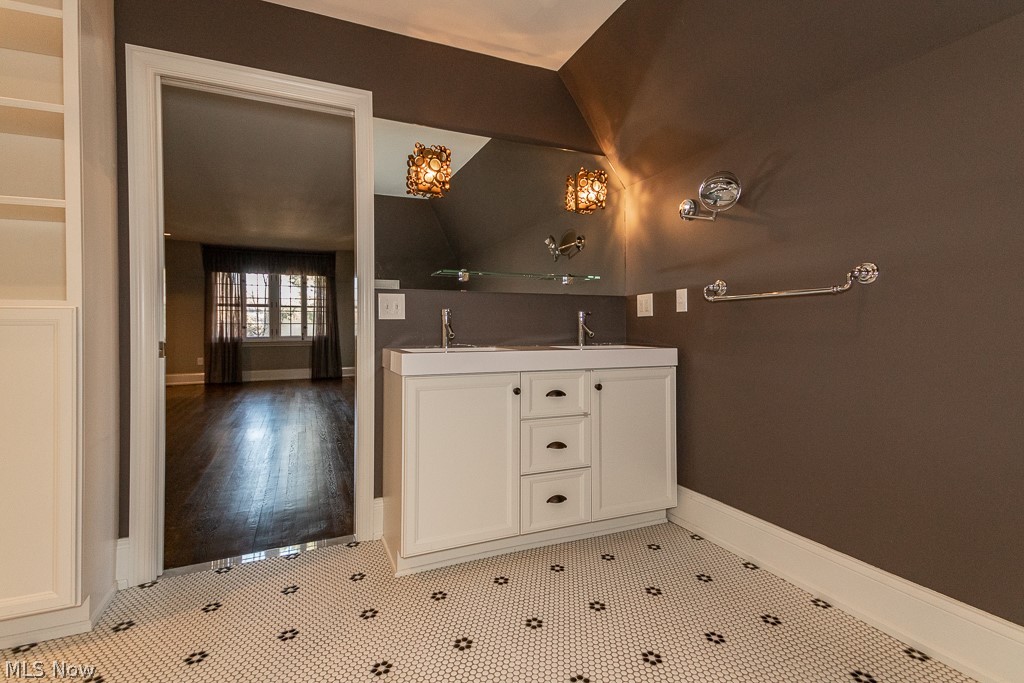 2080 Kent Road Cleveland, OH 44106 - Photo 19 of 31 Double sinks added to master bath, stunning penny tile