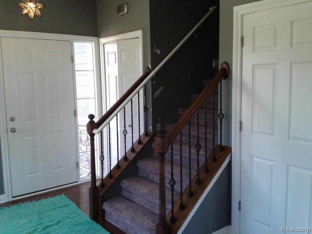 1701 B Waverly Road Ann Arbor, MI 48103 - Photo 4 of 11 013.jpg