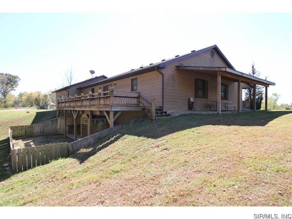 3915 Seiler Road Dorsey, IL 62021 - Photo 4 of 22