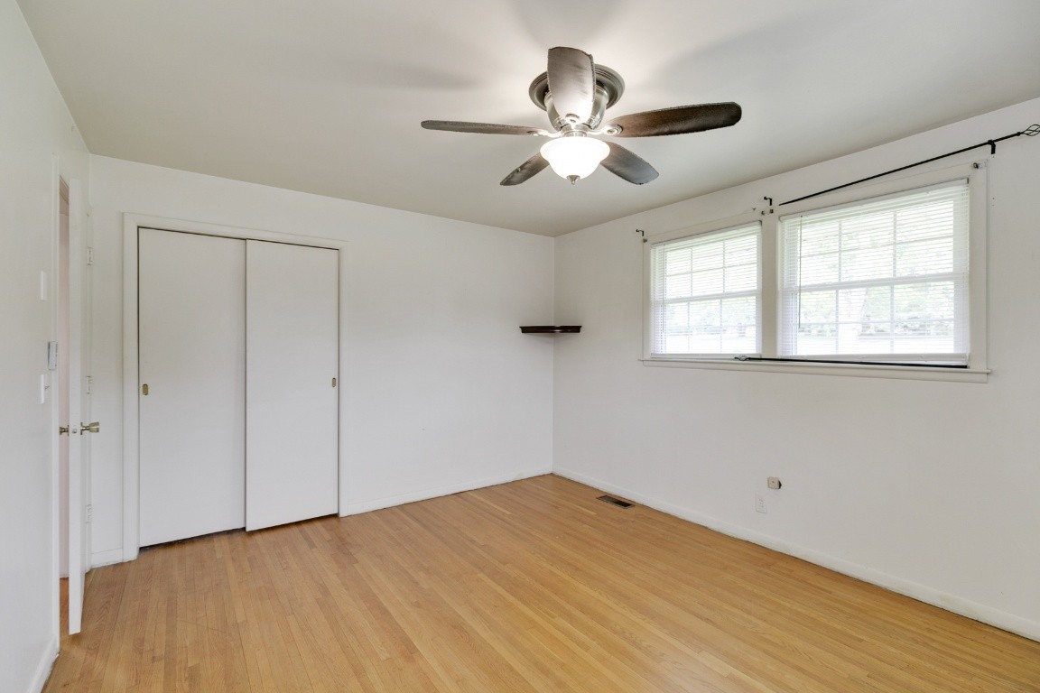 706 Ronnie Road Madison, TN 37115 - Photo 15 of 39 a view of an empty room with a window