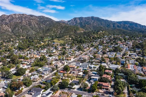 $985,000 | 10424 Big Tujunga Canyon Road, Tujunga, CA 91042