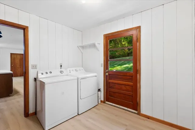 $365,000 | 989 Carpenter Hill Road, Pownal, VT 05201