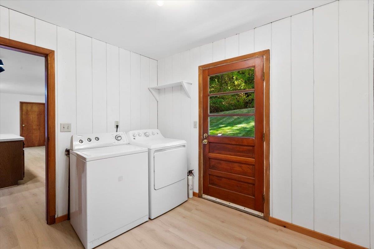 989 Carpenter Hill Road Pownal, VT 05201 - Photo 17 of 44