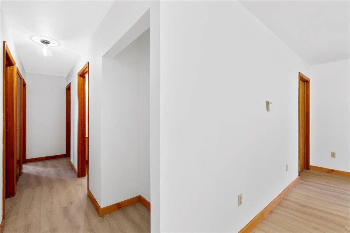 989 Carpenter Hill Road Pownal, VT 05201 - Photo 18 of 44