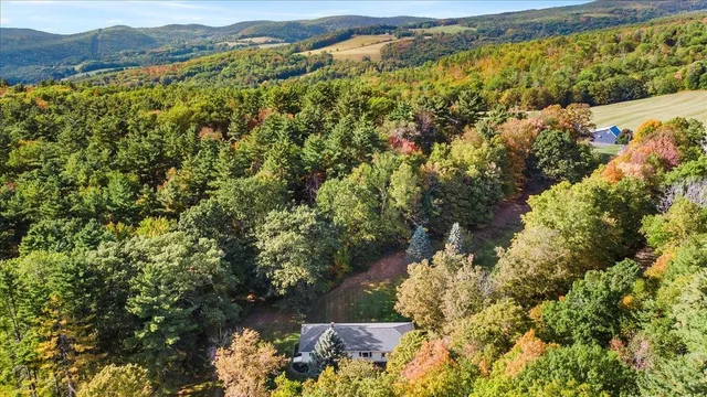 $365,000 | 989 Carpenter Hill Road, Pownal, VT 05201