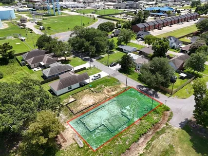 $39,900 | 4201 Alma Lane, Lake Charles, LA 70605