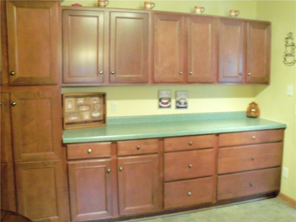 243 Heckathorne Road New Castle, PA 16101 - Photo 7 of 15 Kitchen