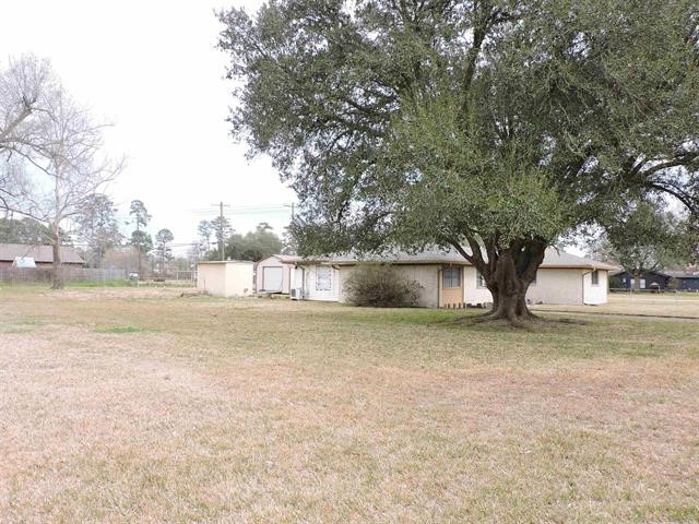 1306 Bassett Street Orange, TX 77632 - Photo 2 of 6