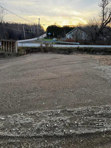 $45,000 | 2490 Western Avenue, Newburgh, ME 04444