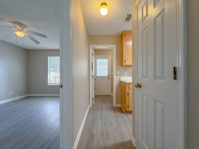 $1,400 | 2415 Talco Hills Drive, Tallahassee, FL 32303