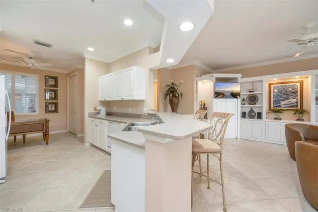 $489,000 | 5060 Yacht Harbor Circle, Unit 102, Naples, FL 34112