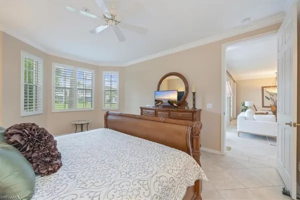 $449,000 | 5060 Yacht Harbor Circle, Unit 102, Naples, FL 34112