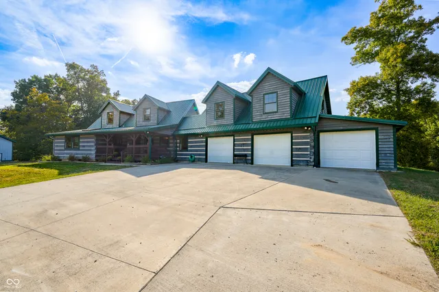 $1,200,000 | 300 Airway Lane, Nashville, IN 47448