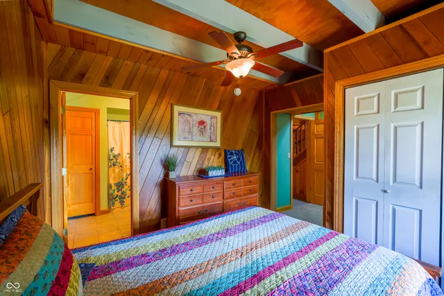 $1,200,000 | 300 Airway Lane, Nashville, IN 47448