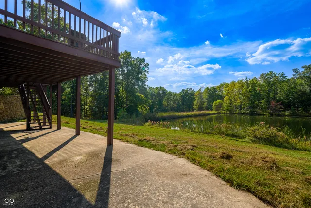 $1,200,000 | 300 Airway Lane, Nashville, IN 47448
