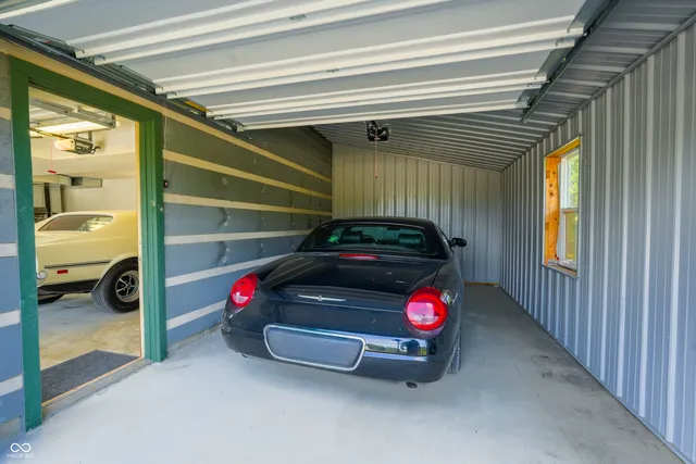 $1,200,000 | 300 Airway Lane, Nashville, IN 47448