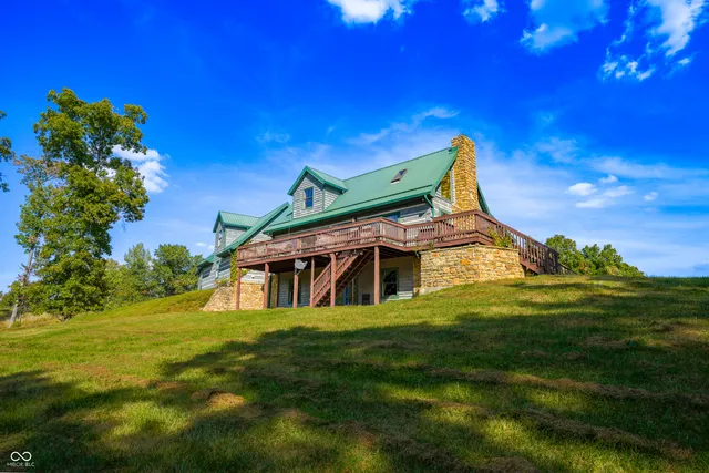 $1,200,000 | 300 Airway Lane, Nashville, IN 47448