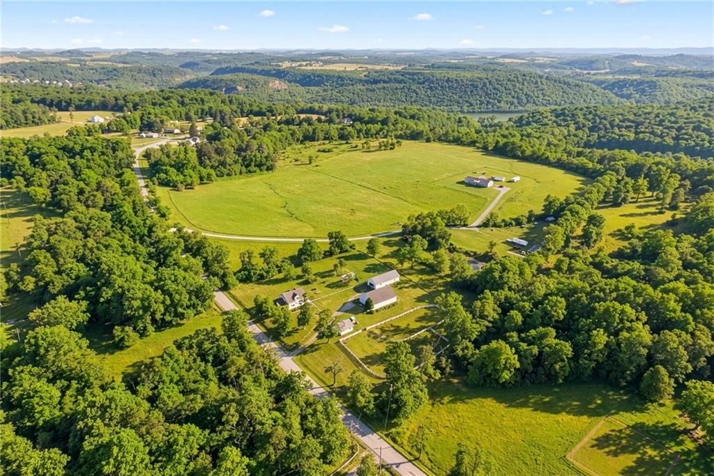 504 Jacobs Ferry Road Carmichaels, PA 15320 - Photo 6 of 50