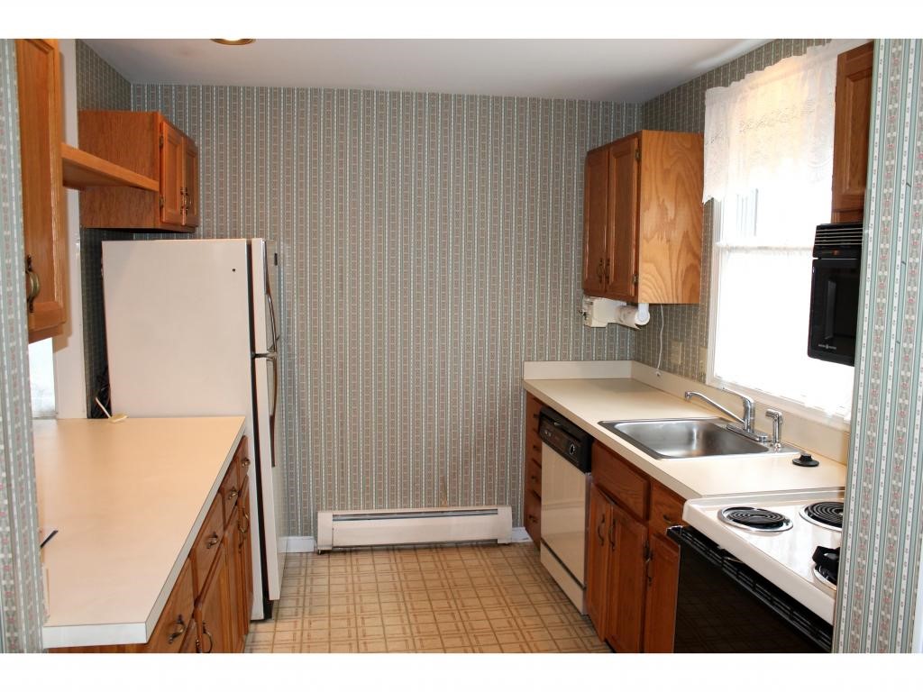 1465 Hooksett Road, Unit 211 Hooksett, NH 03106 - Photo 7 of 24