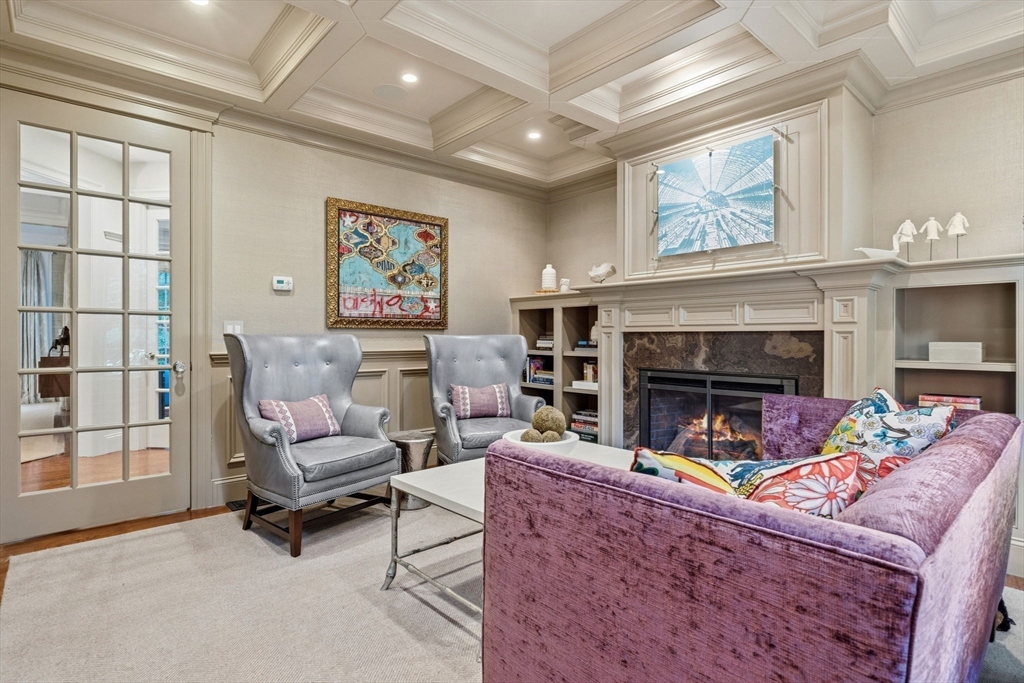 14 Bristol Road Wellesley, MA 02481 - Photo 7 of 42