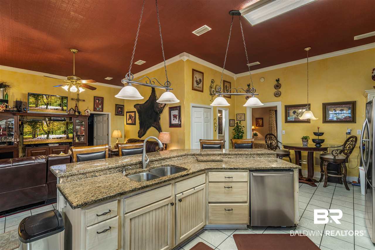 705 East 4th Street Bay Minette, AL 36507 - Photo 6 of 27