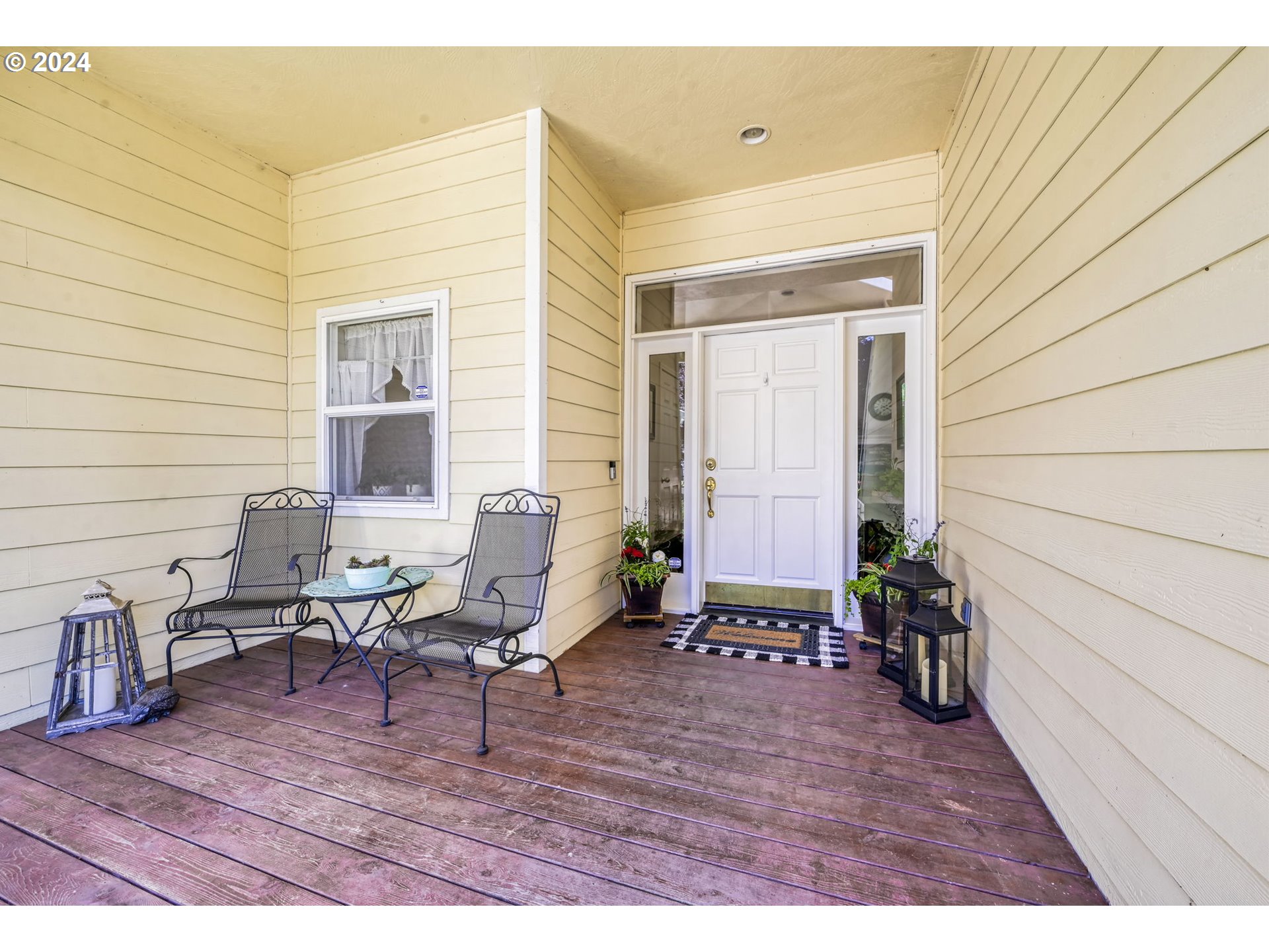 41608 Madrone Street Springfield, OR 97478 - Photo 3 of 43 Gallery Image 3