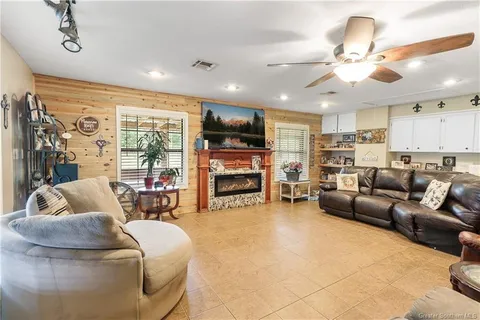 $379,900 | 1418 Lewis Street, Sulphur, LA 70663