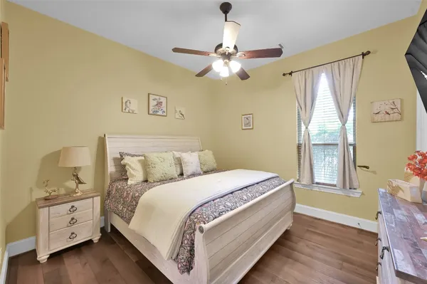 $1,375,000 | 95 South Shimmering Aspen Circle, Spring, TX 77389